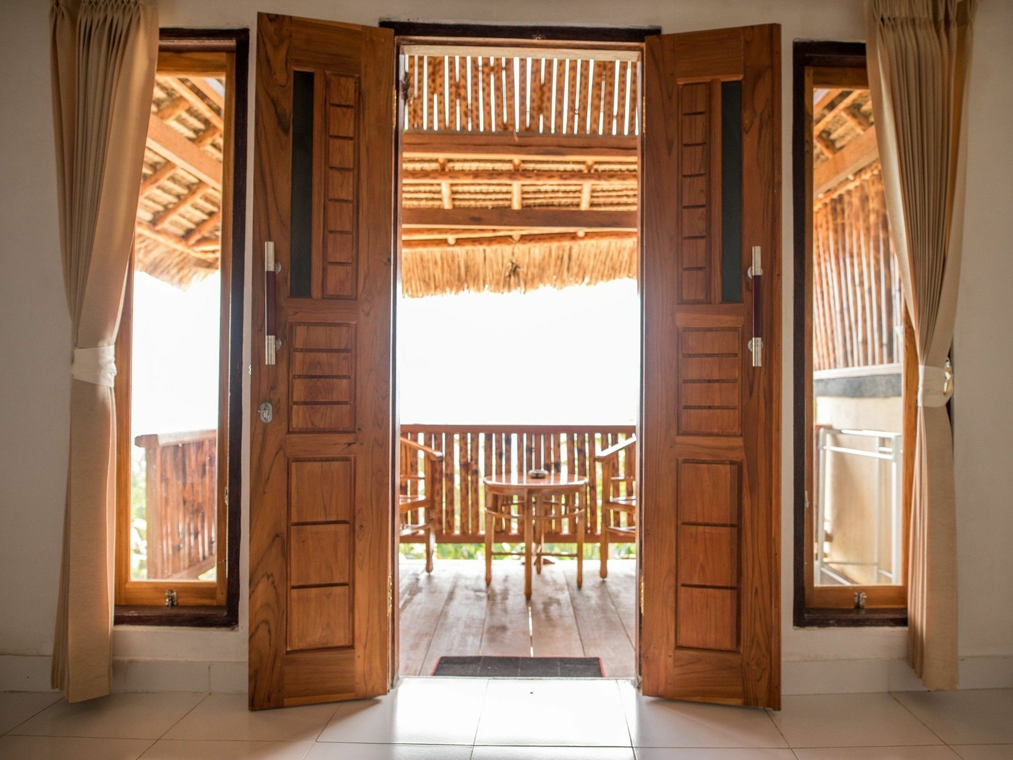 Banana Guest House Batununggul Экстерьер фото